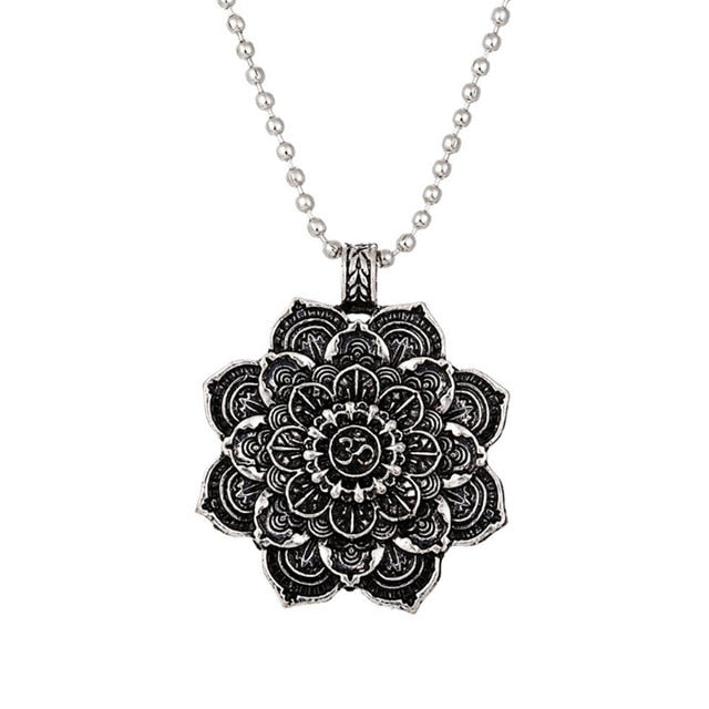 Vintage Alloy Mandala Lotus Flower Pendant Necklace