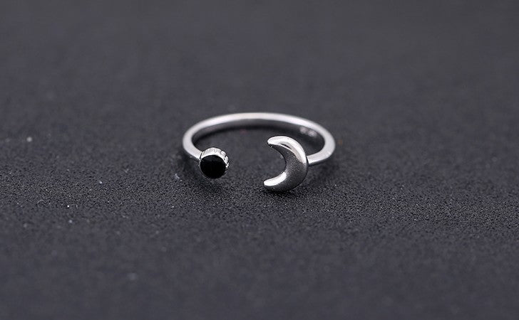 925 Sterling Silver Moon Black Epoxy Retro Resizable Opening Ring