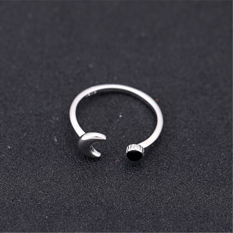 925 Sterling Silver Moon Black Epoxy Retro Resizable Opening Ring