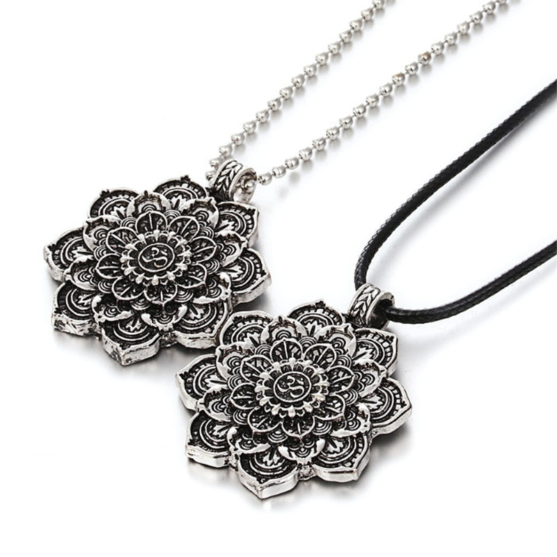 Vintage Alloy Mandala Lotus Flower Pendant Necklace
